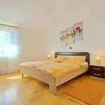 Villa L L Sikici By Istrialux